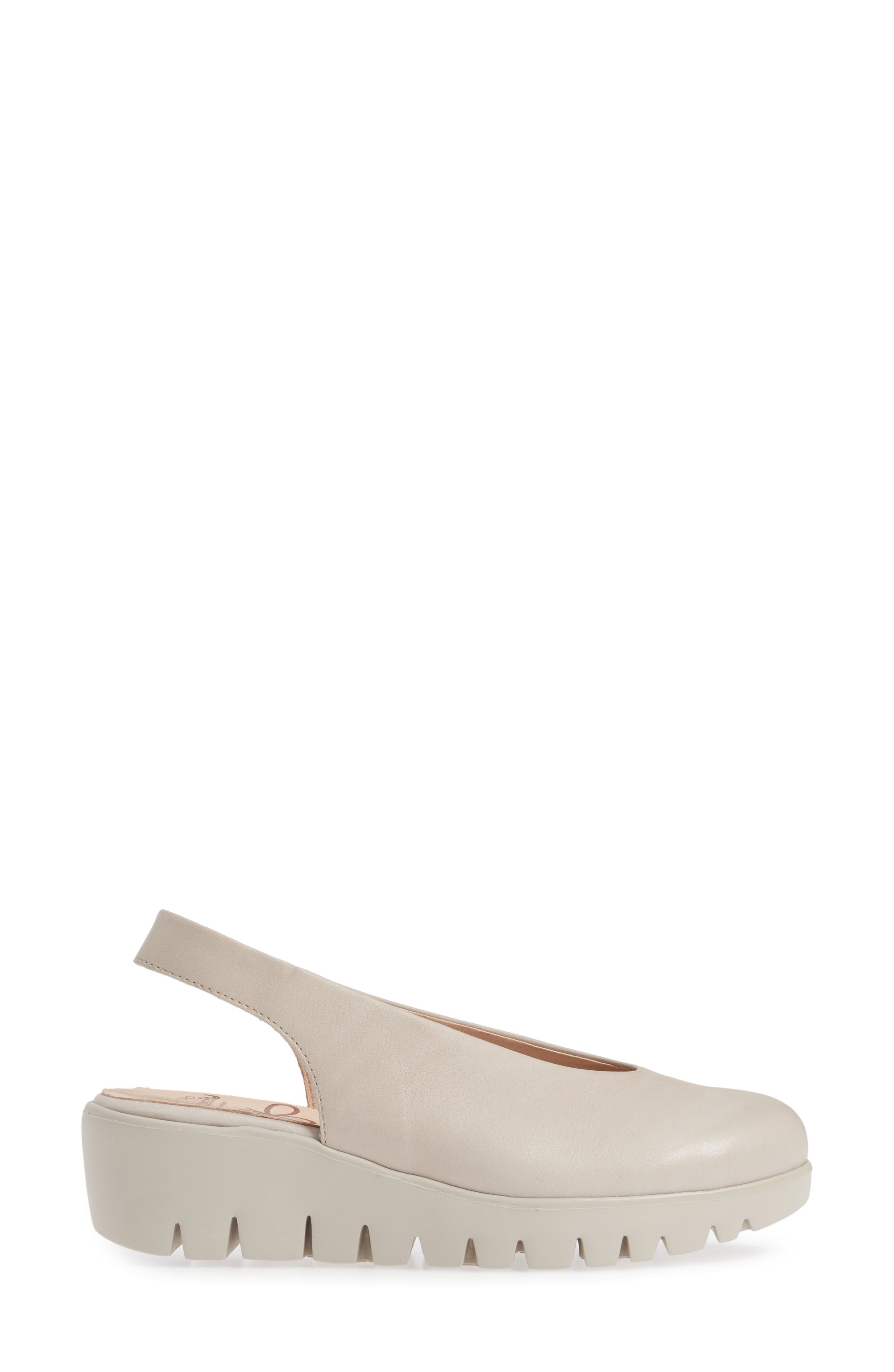 C-33124 Slingback Wedge, Alternate, color, PIEDRA LEATHER