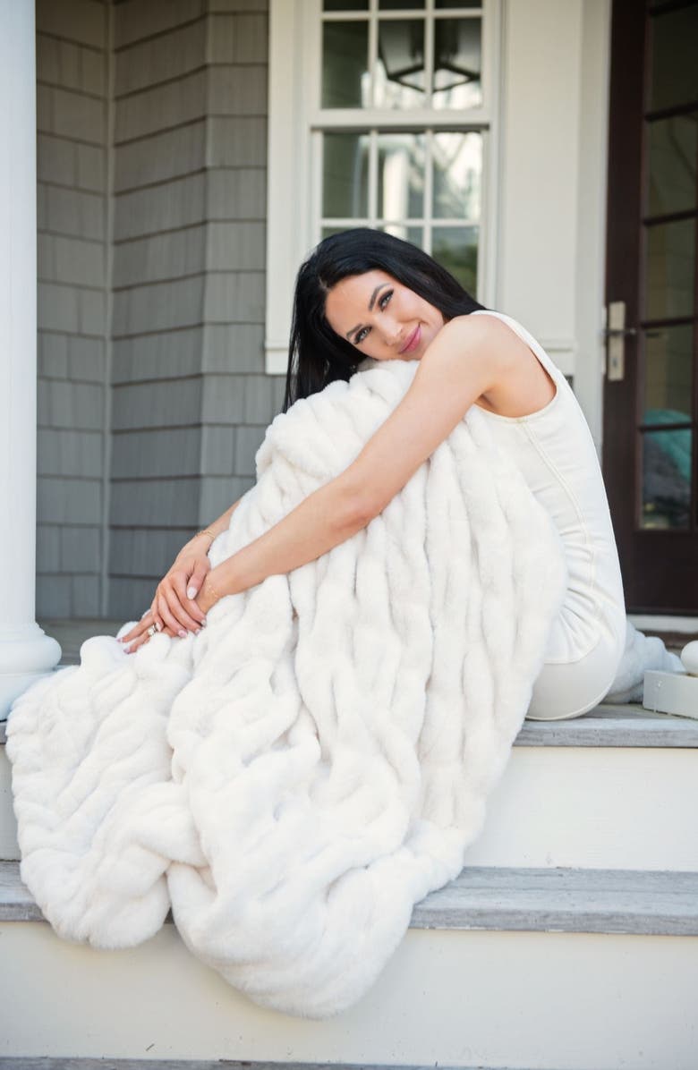 Minky Couture Hugs Cream Blanket, Alternate, color, 