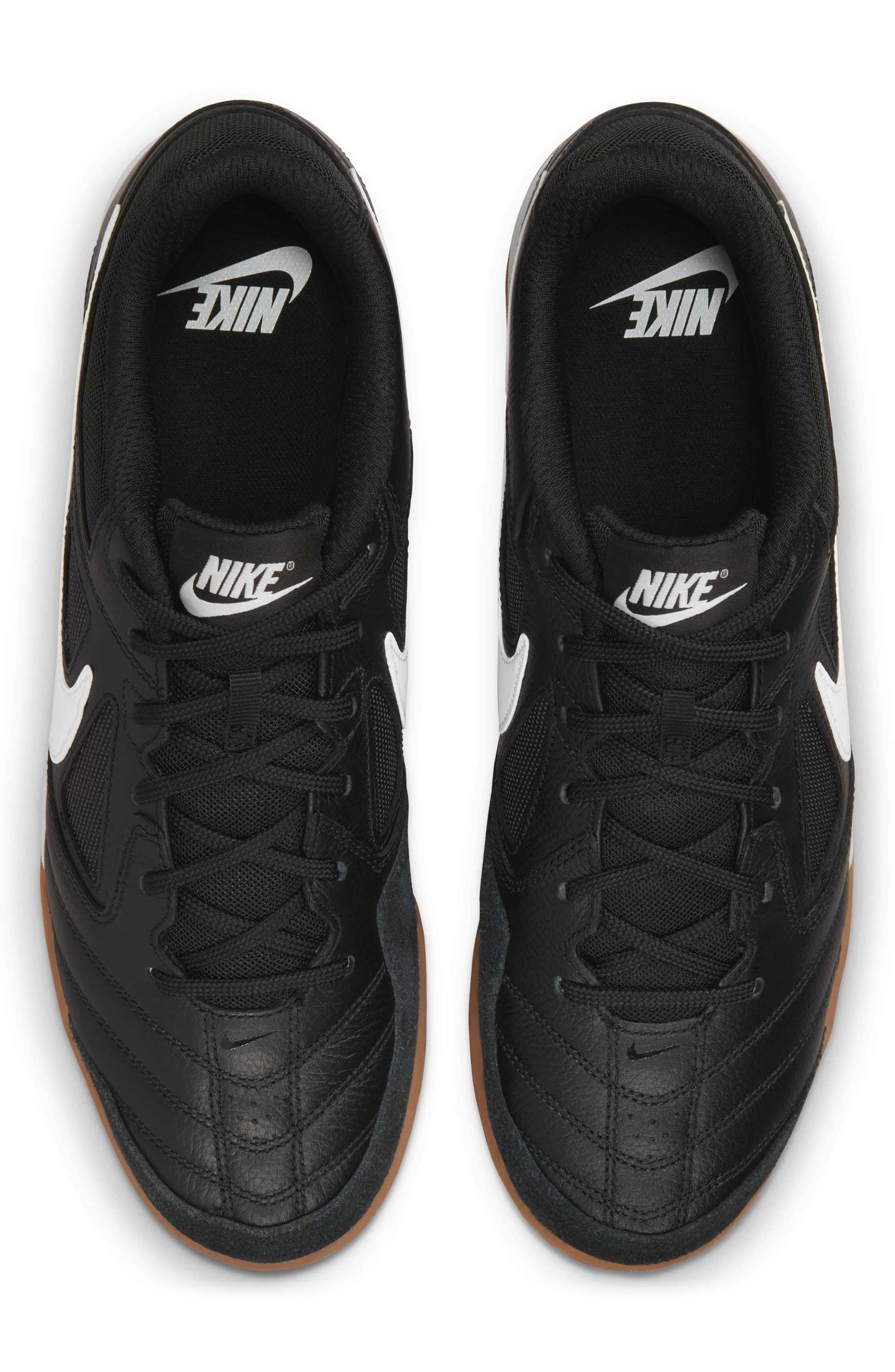 Nike Gato Soccer Sneaker, Alternate, color, 001 Black/White