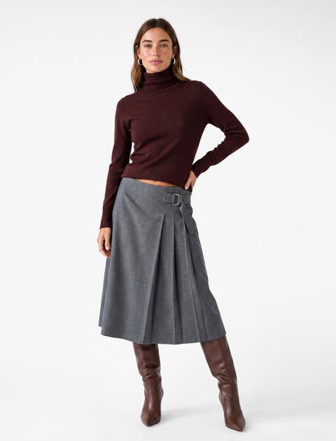 Long Sleeve Knit Turtleneck Sweater