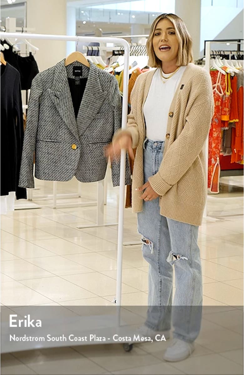 Shrunken '90s Blazer, sales video thumbnail