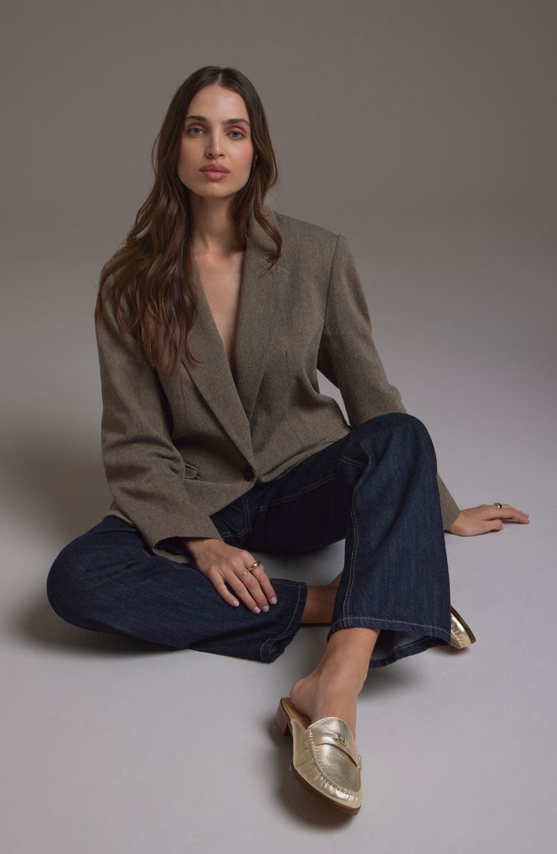 Vince Camuto Cobby Mule, Alternate, color, Egyptian Gold