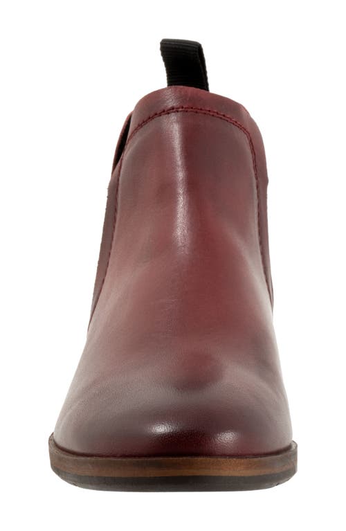 Eos Footwear Gaid Bootie In Red