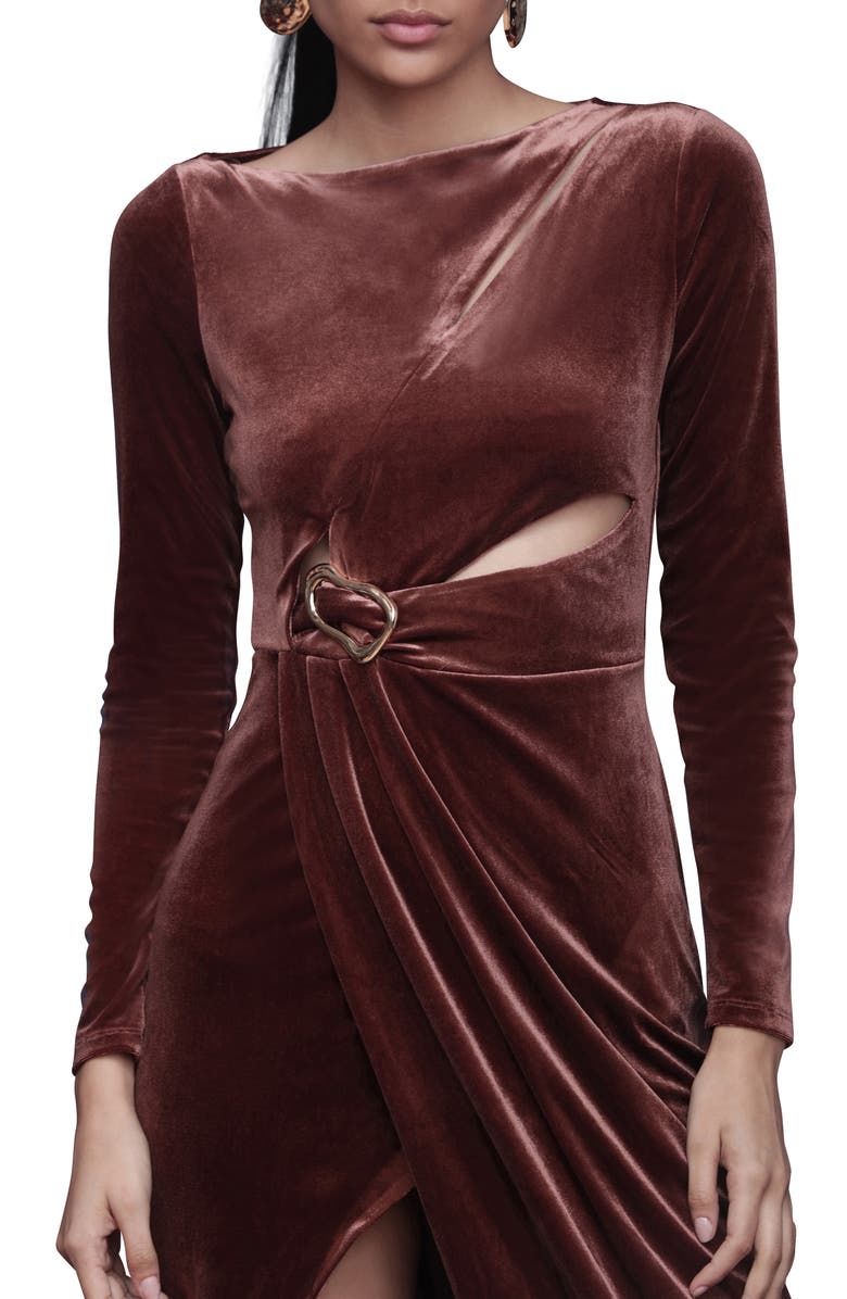 Avec Les Filles Pleated Cutout Long Sleeve Velvet Maxi Dress, Alternate, color, Chocolate Brown