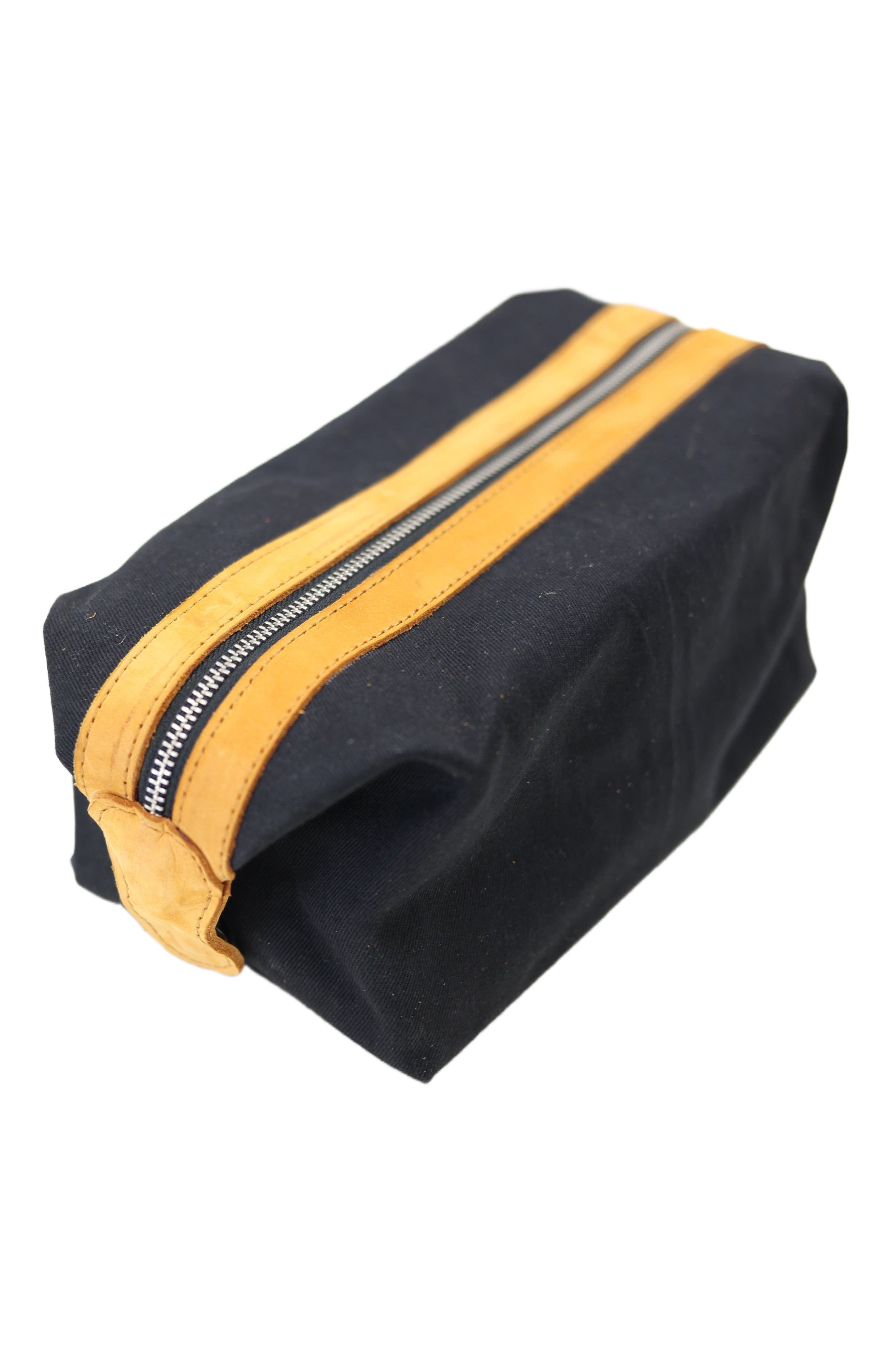 Jubilee Trading Co. Imani Toiletry, Main, color, Noir