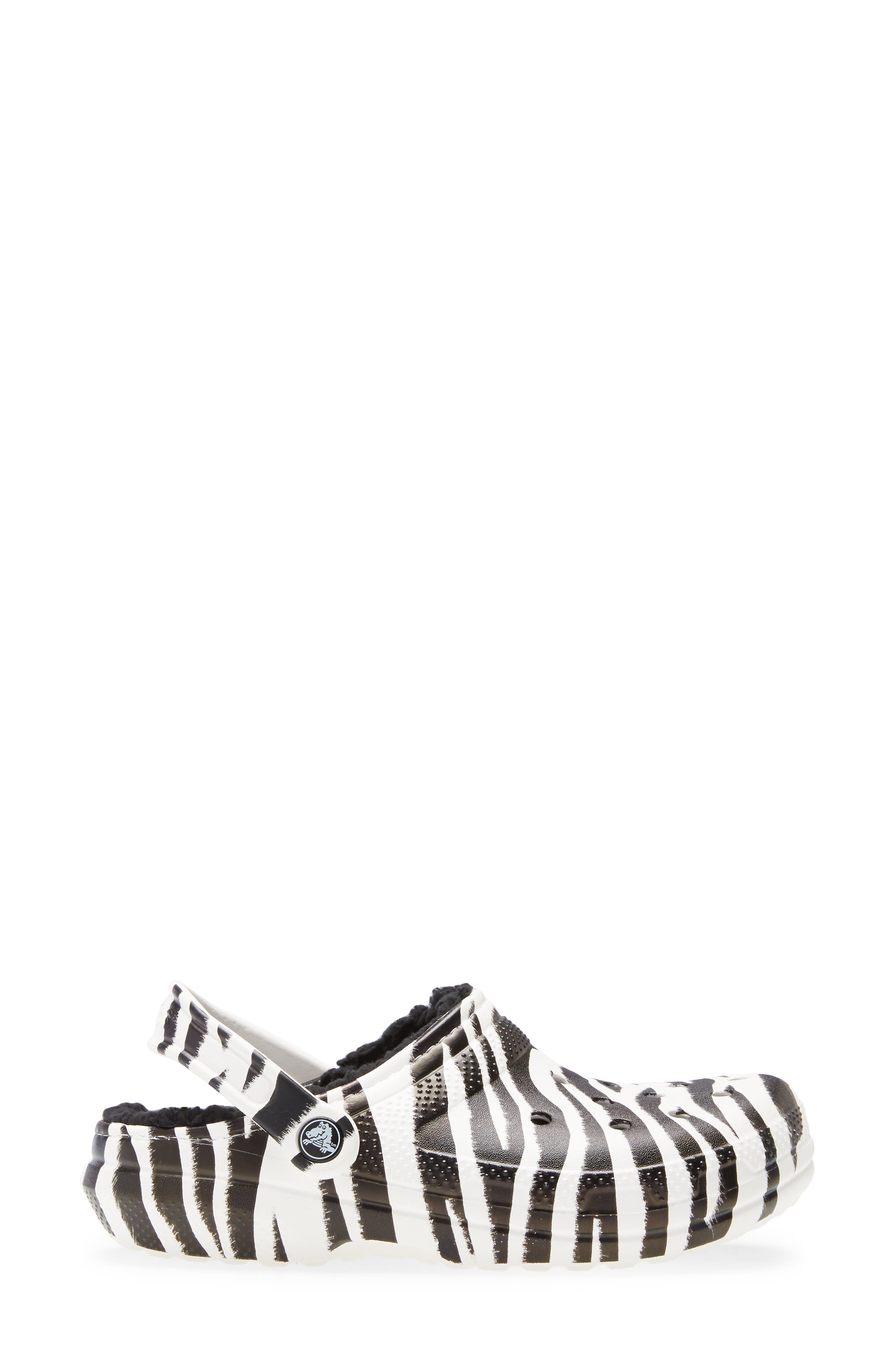 CROCS <sup>™</sup> Classic Lined Animal Print Slipper, Alternate, color, 