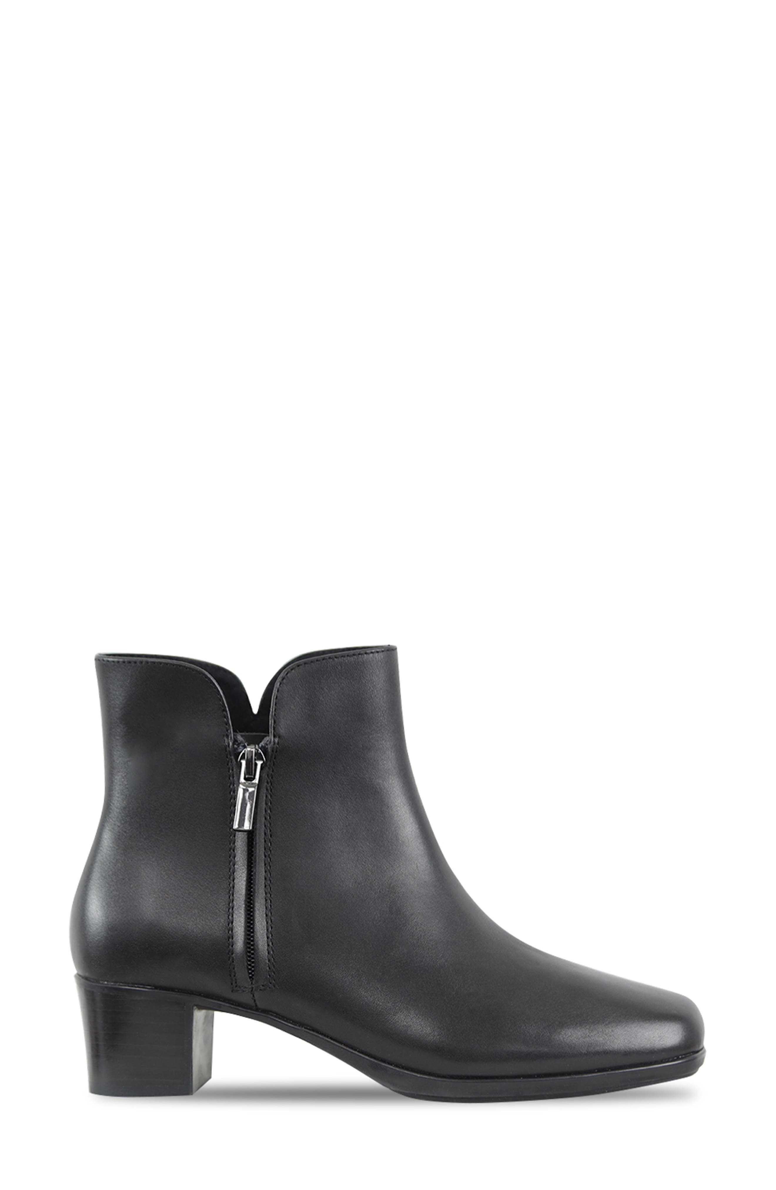 Munro Landyn Bootie, Alternate, color, Black