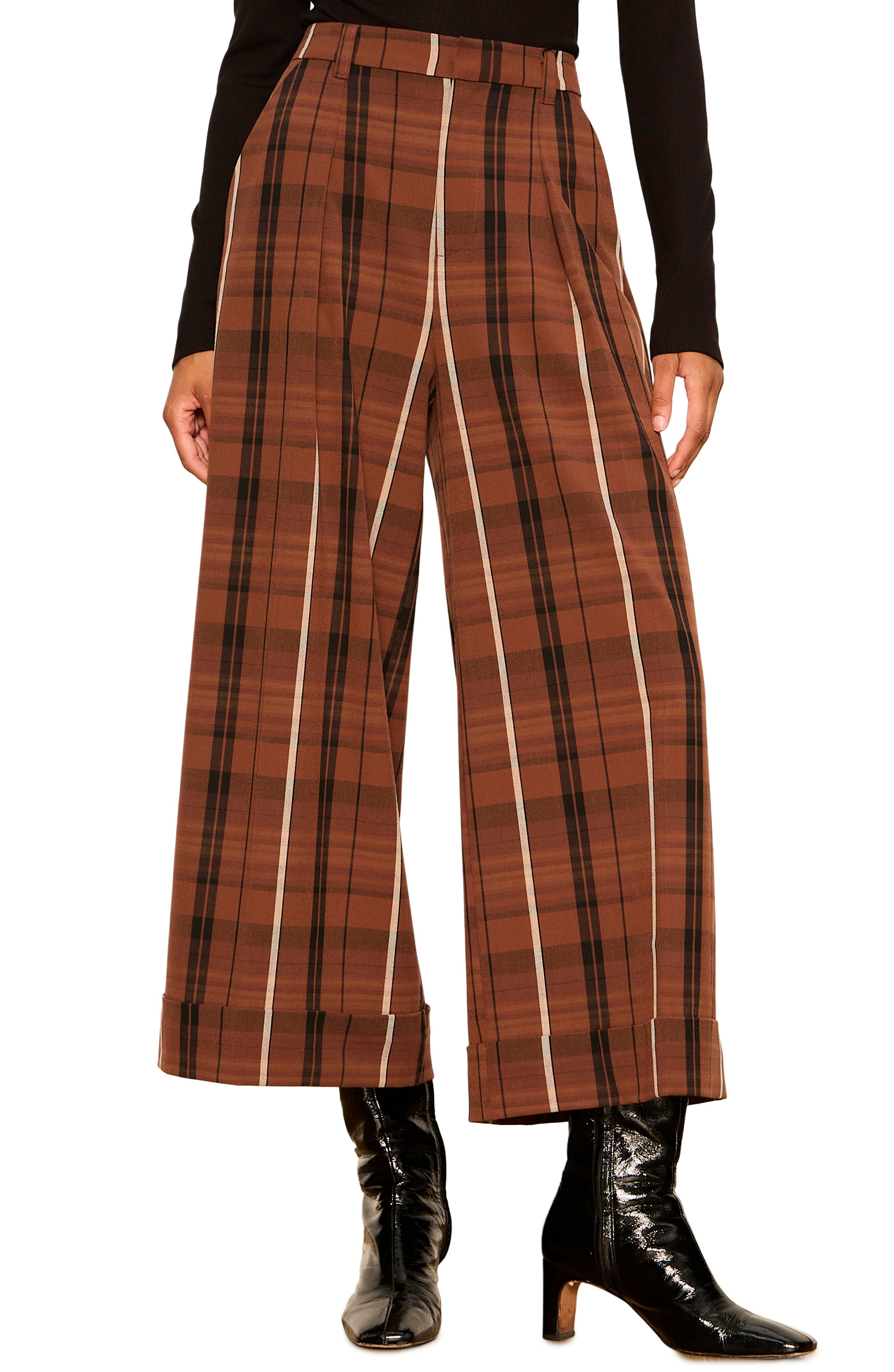 selected ELDER BROWN PLAID