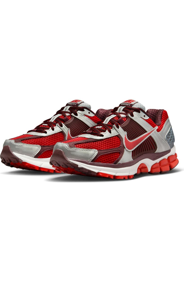Nike Zoom Vomero 5 Sneaker, Main, color,