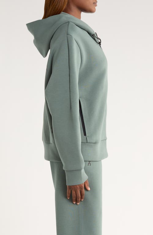 On Focus Tech Zip Hoodie In Green
