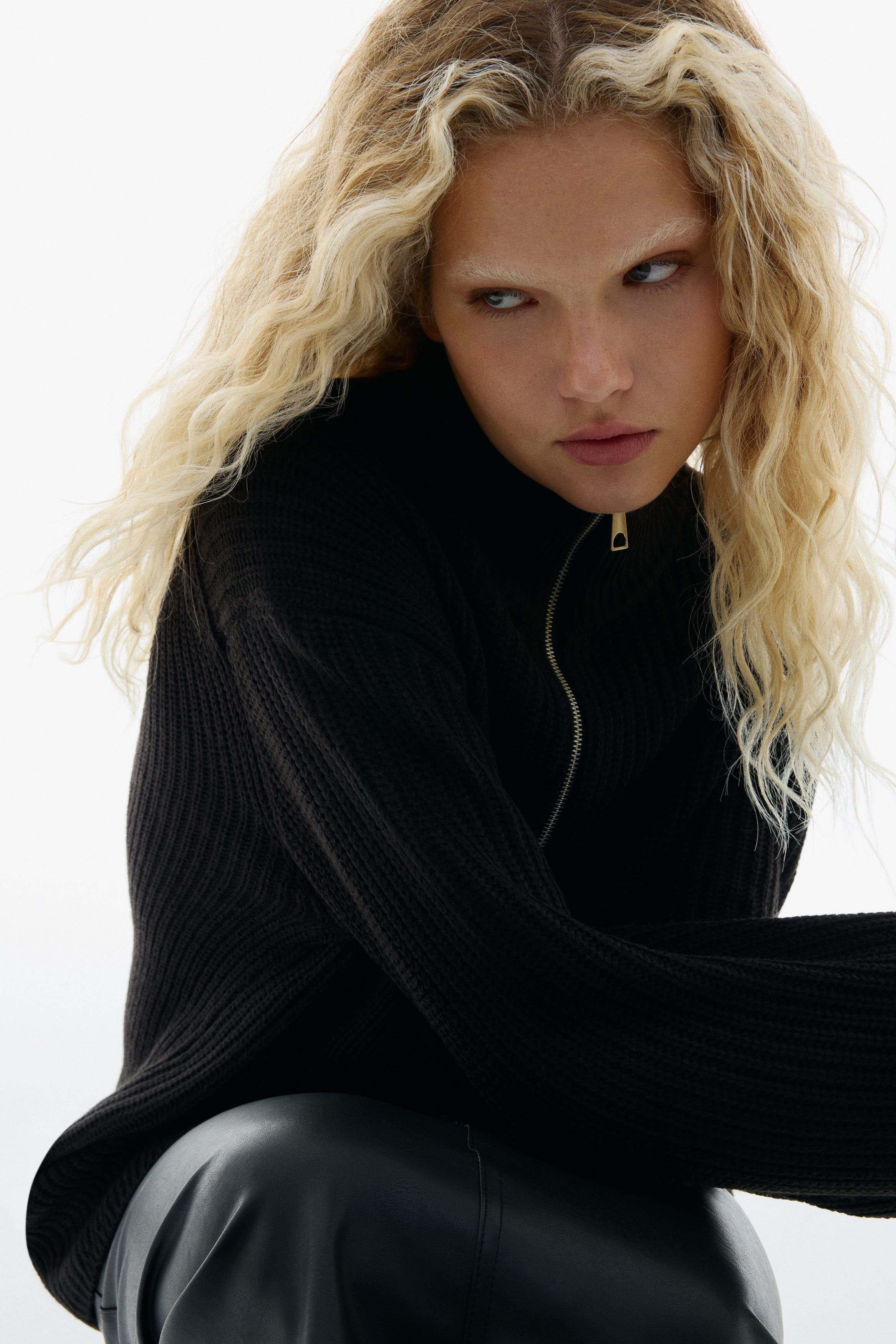 Chunky-knit Zip-top Jumper - image 2