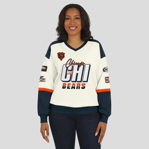 Wear By Erin Andrews Cream Chicago Bears Racing Crew V-neck Sweatshirt In White