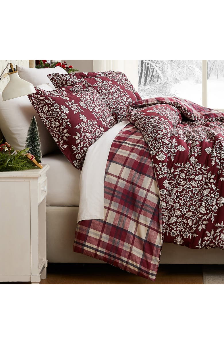 SOUTHSHORE FINE LINENS Christmas Carol Oversize Holiday Duvet Set, Alternate, color, Christmas Carol