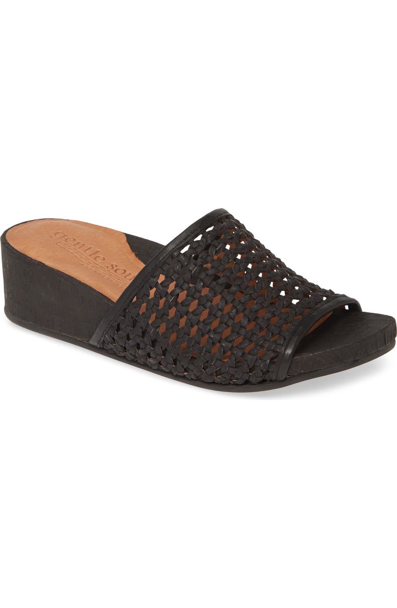 Gentle Souls by Kenneth Cole Gianna Slide Sandal, Main, color,