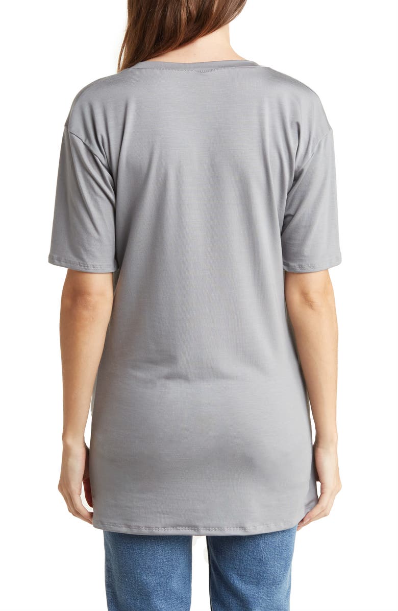 GO COUTURE V-Neck Boyfriend T-Shirt, Alternate, color, Charcoal Print 1