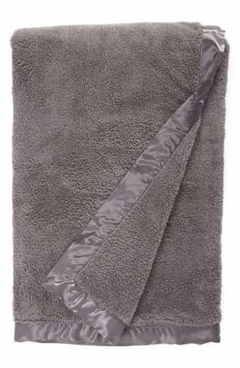 Giraffe at Home Chenille Throw