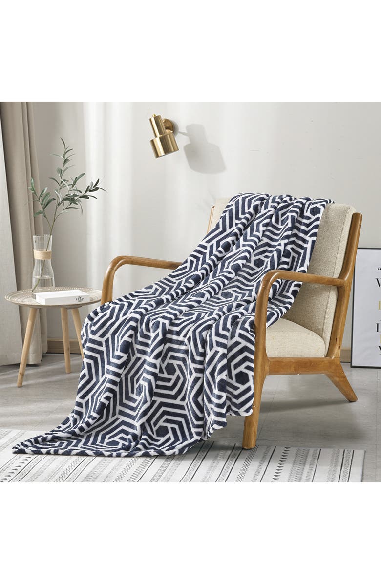 Luxury Home Azmera Plush Fleece Throw Blanket, Alternate, color, Blue Multi