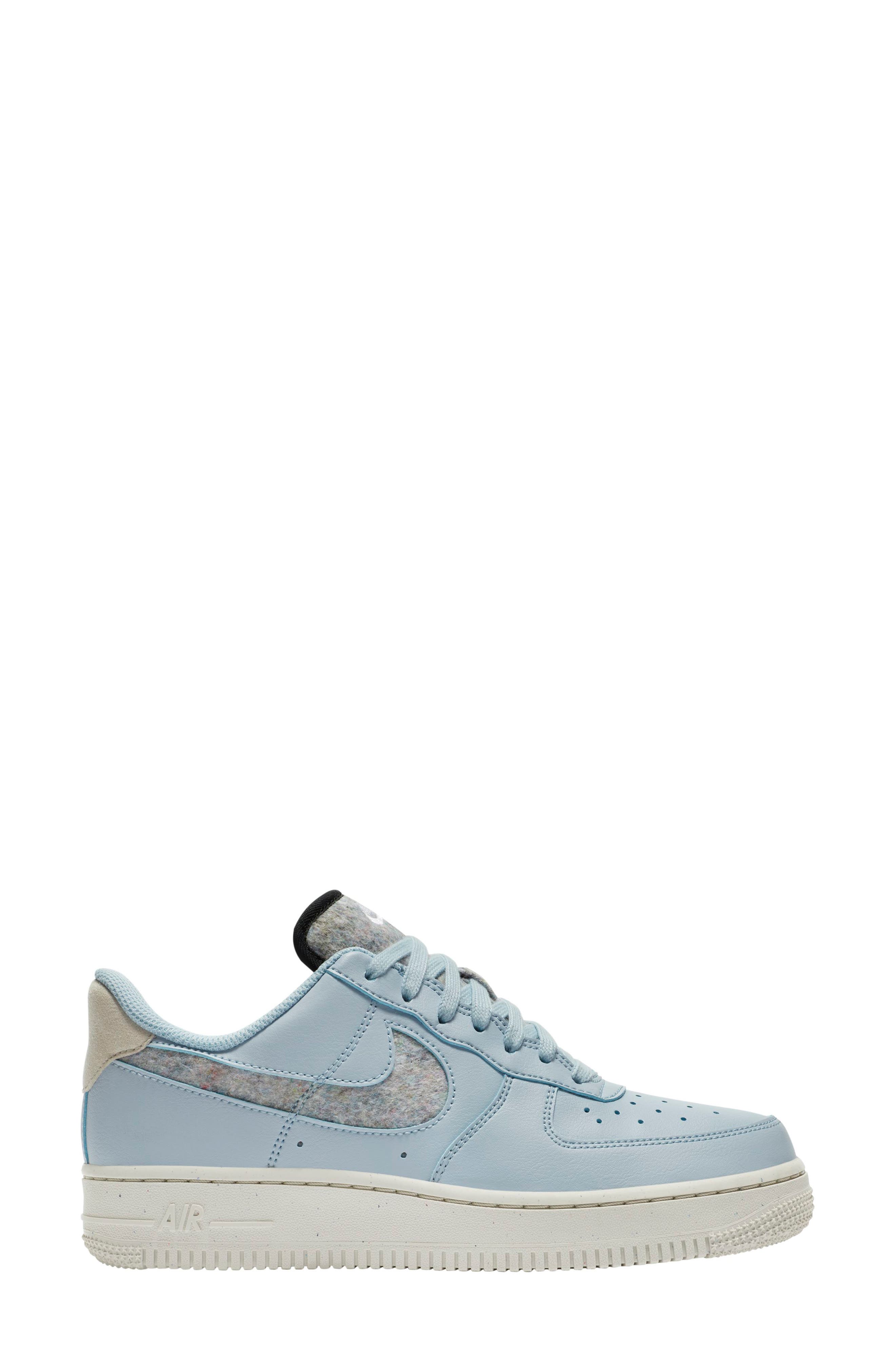 Nike Air Force 1 '07 SE Sneaker, Main, color, 