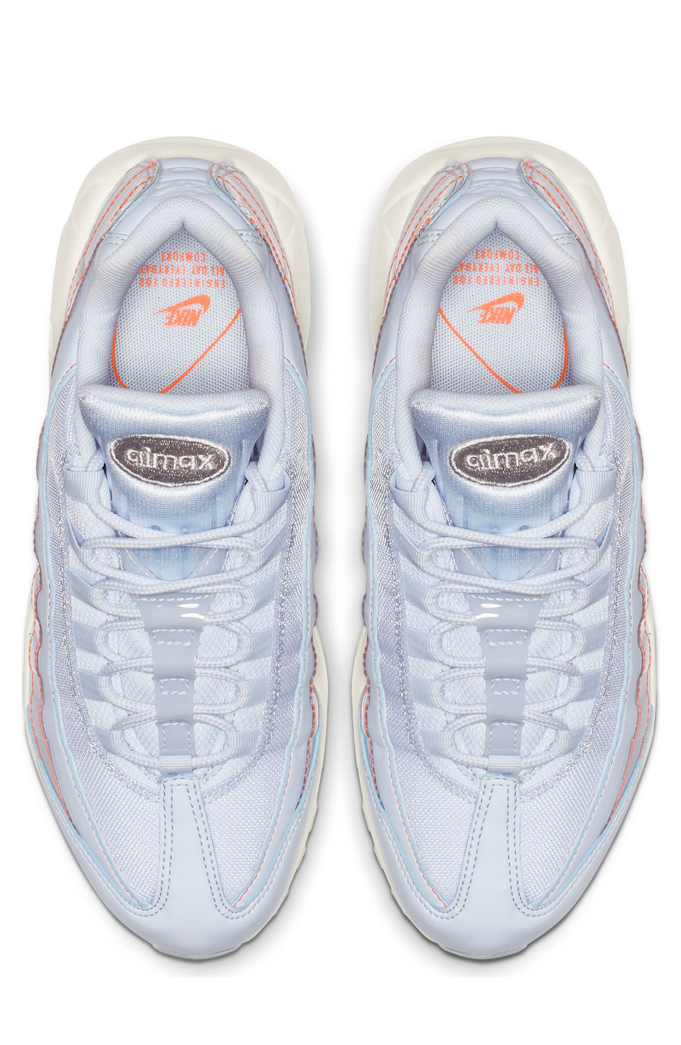 Air Max 95 SE Running Shoe, Alternate, color, HALF BLUE/ HALF BLUE/ WHITE