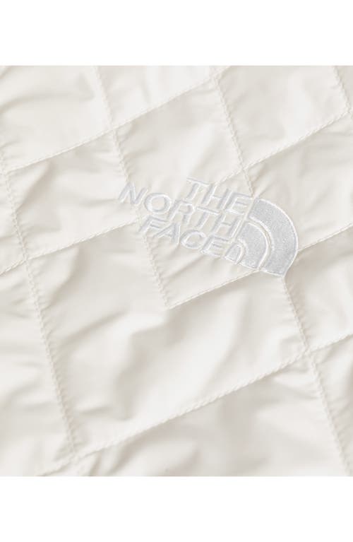 The North Face Diamond Peak Water Repellent Quilted Long Vest In White