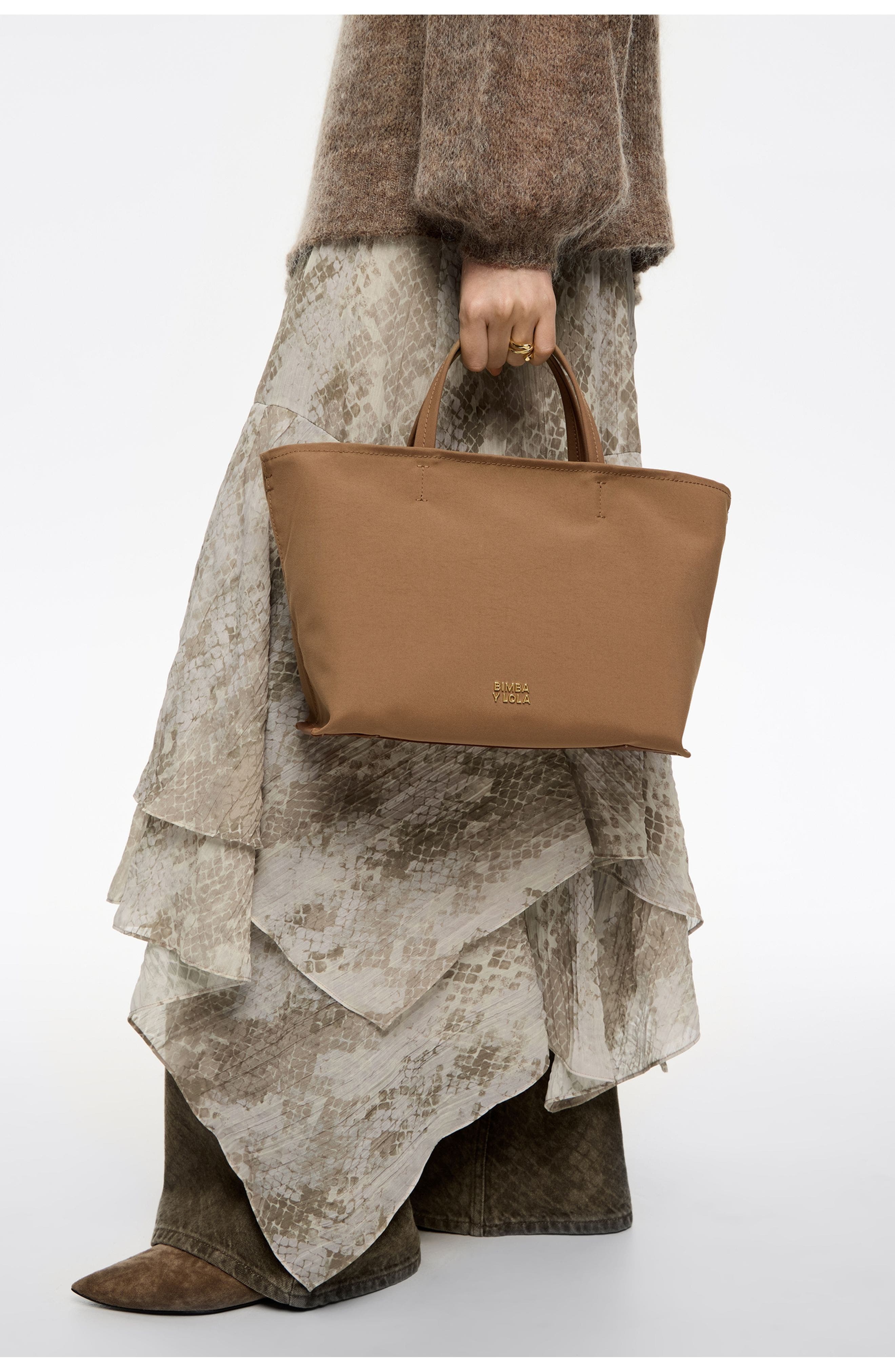 Bimba y Lola Small Nylon Chihuahua Shopper Bag, Alternate, color, Cinnamon