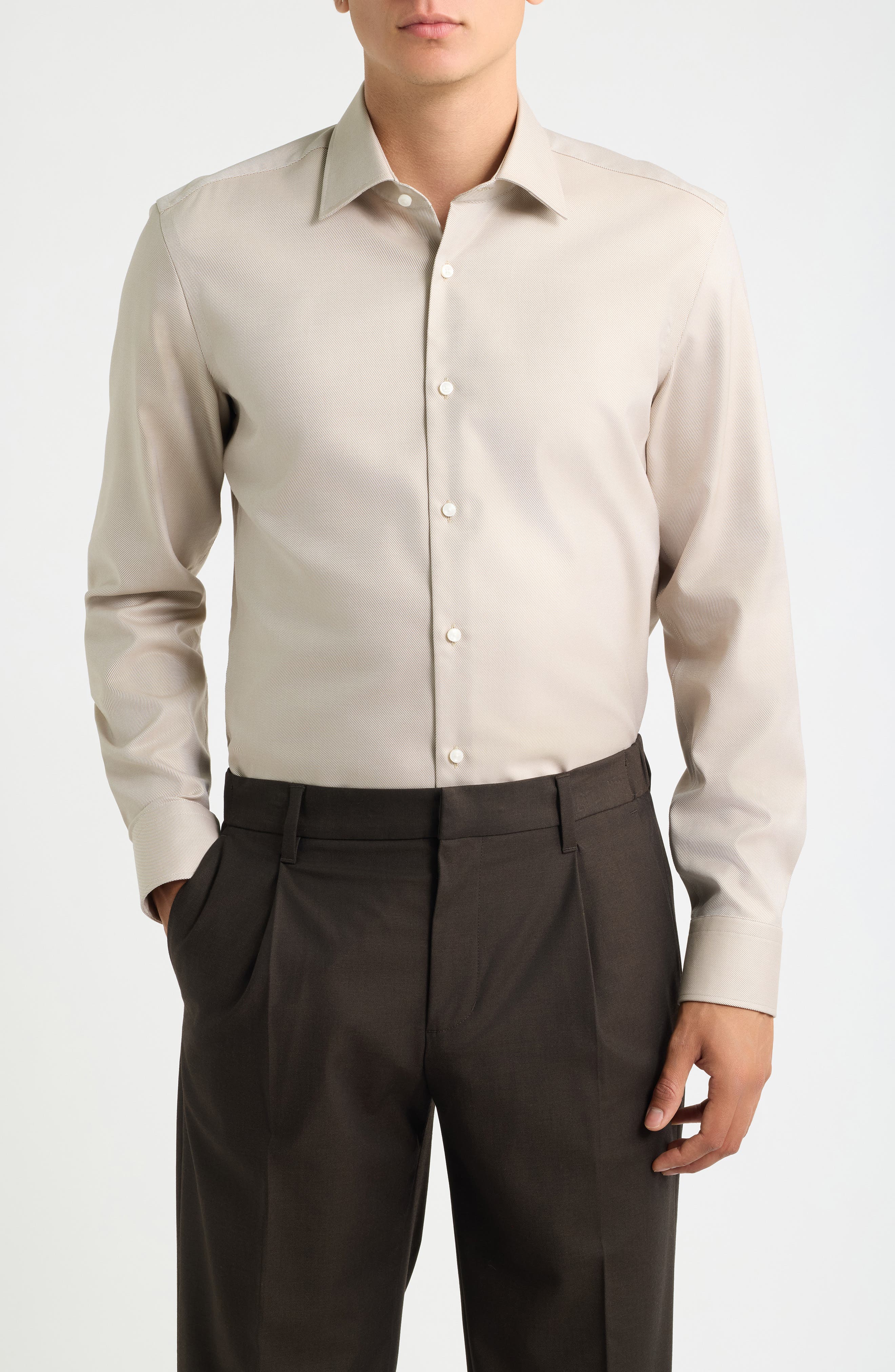 selected MEDIUM BEIGE