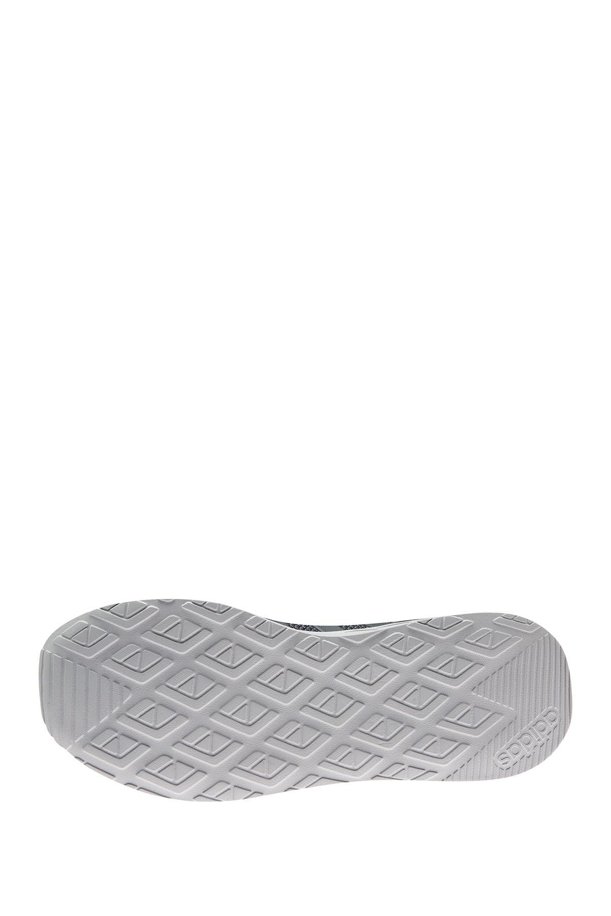 adidas Questar Flow NXT Sneaker, Alternate, color, 