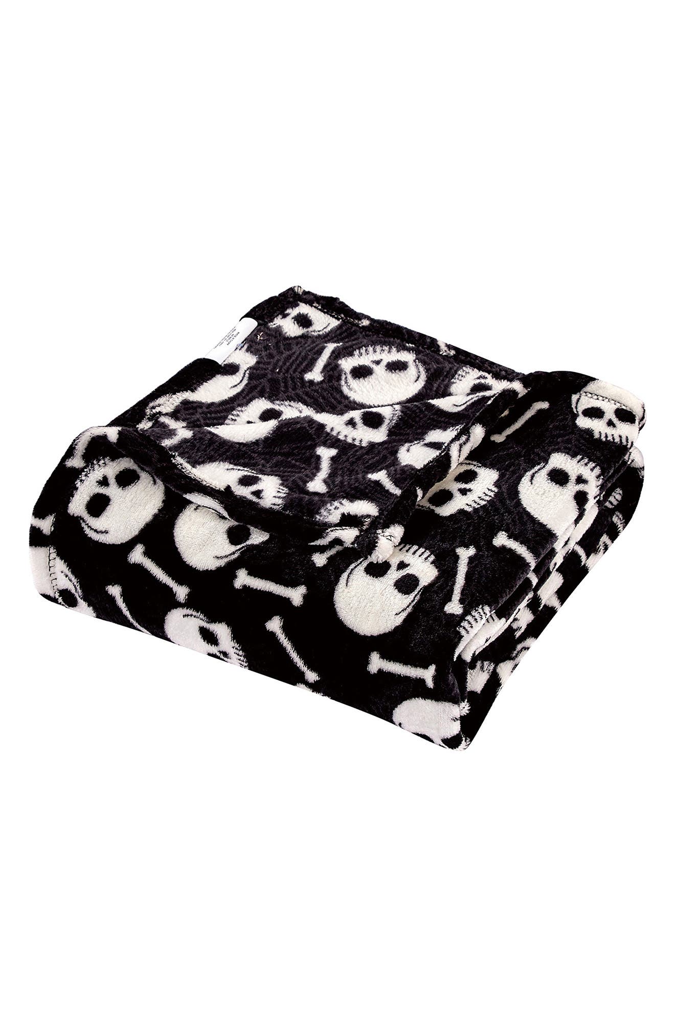 Skull & Bones Micro Plush Throw Blanket