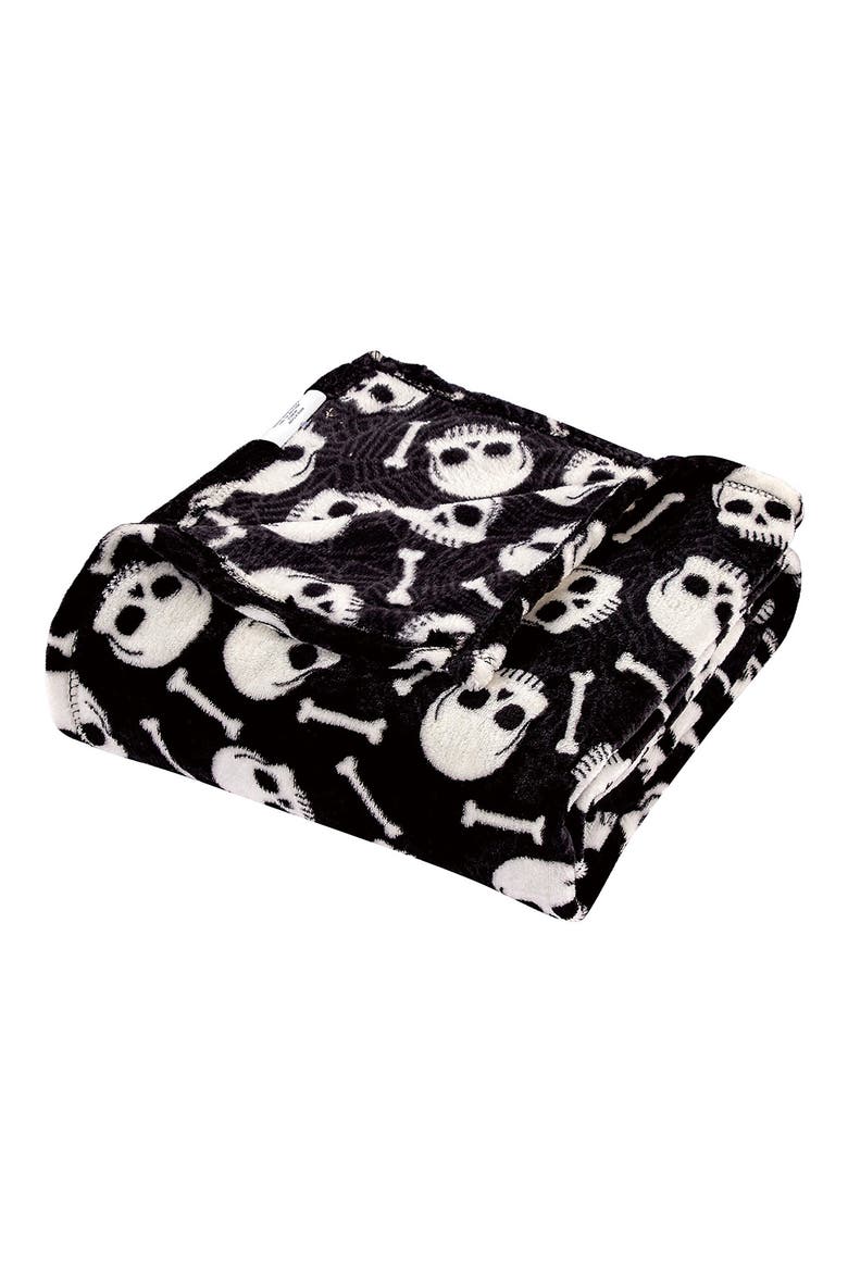 Skull & Bones Micro Plush Throw Blanket, Main, color, BLACK