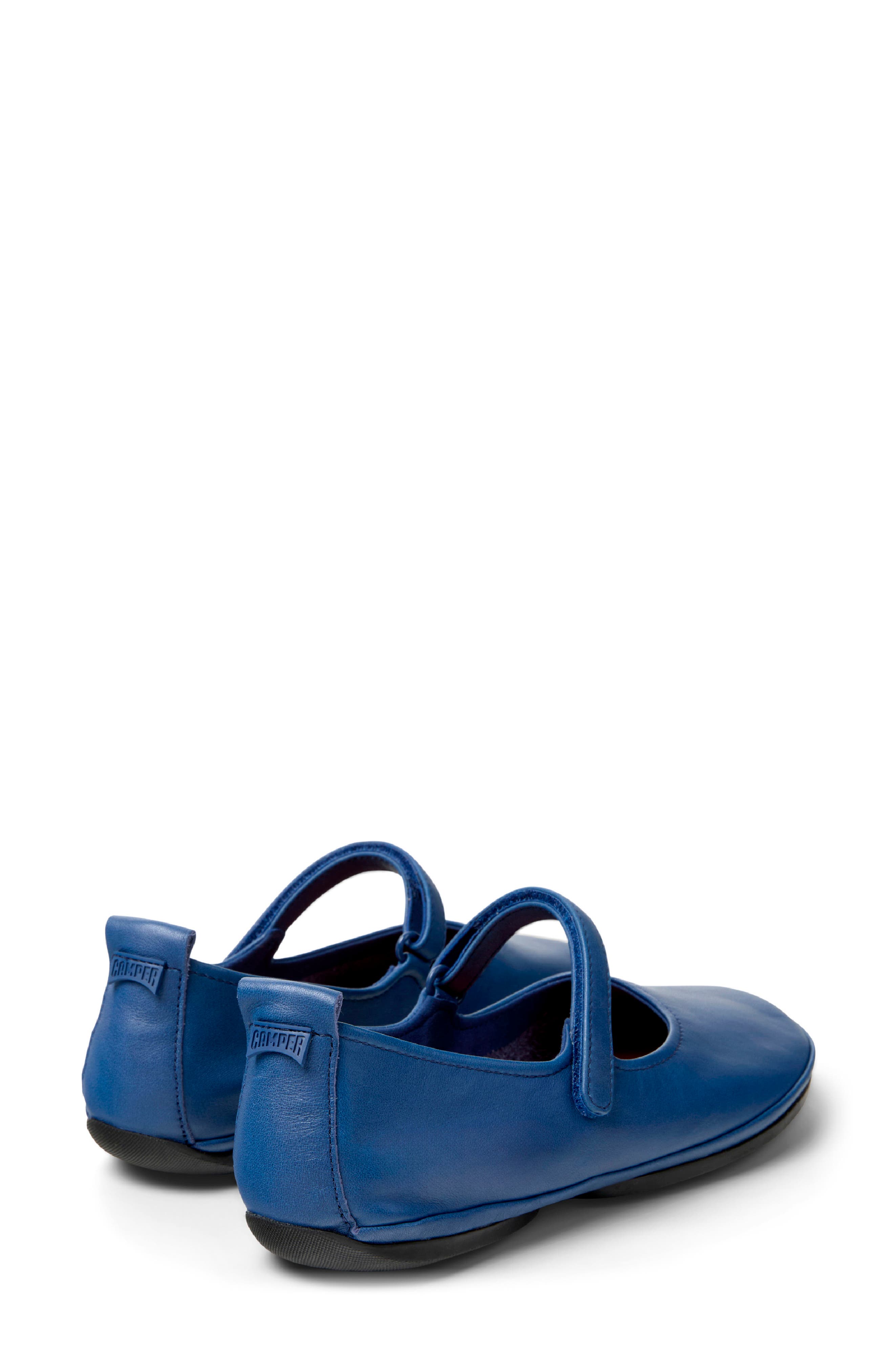 Right Nina Flat - image 4