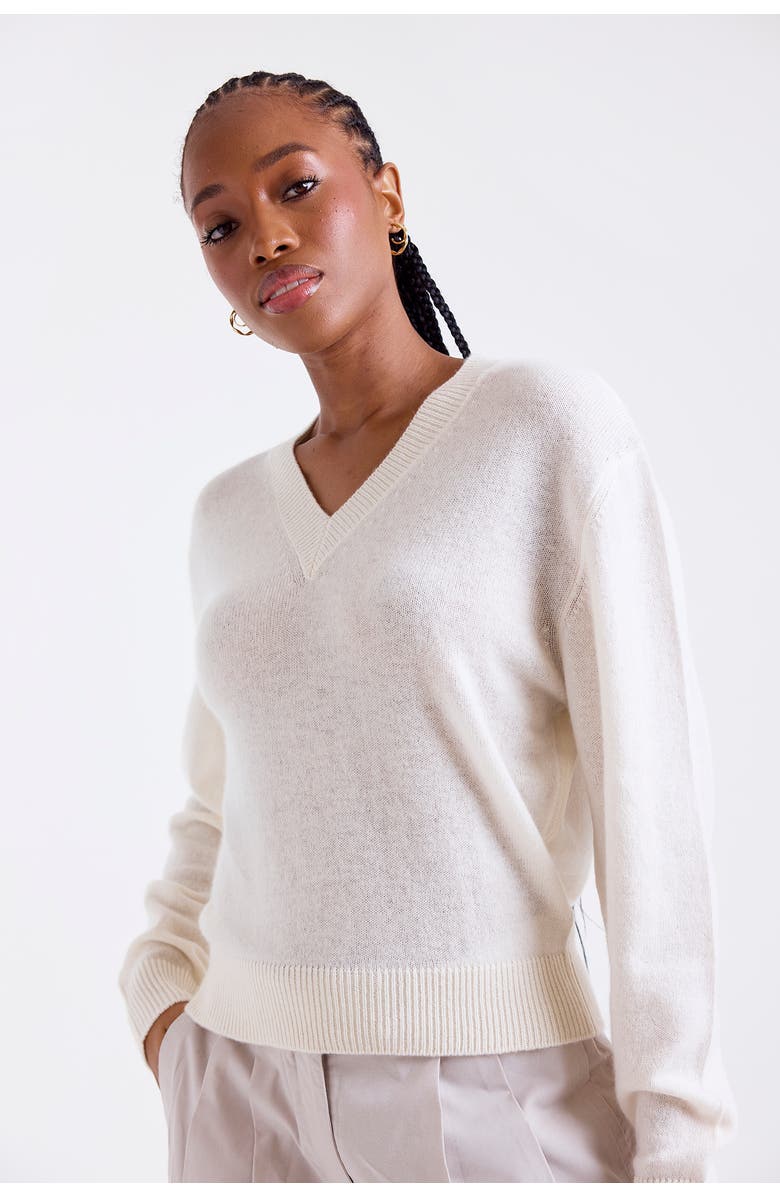 1982 Vee V-Neck 100% Cashmere Sweater, Main, color, Natural White