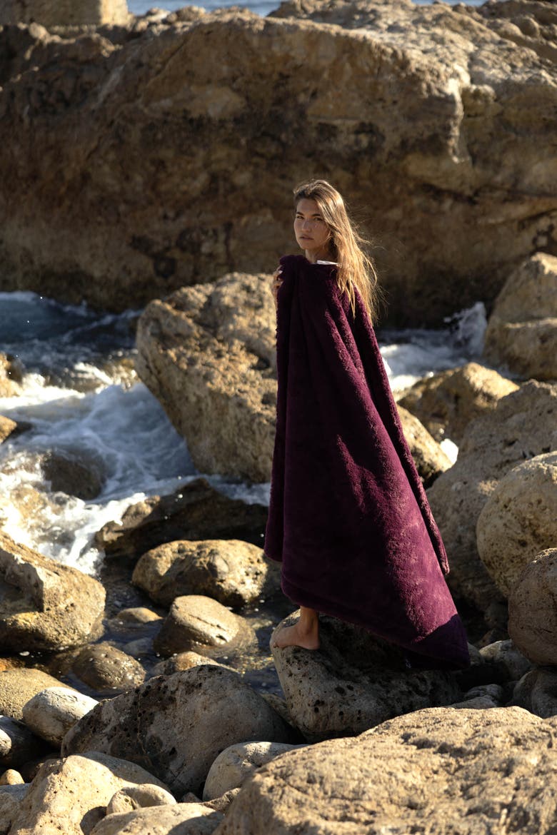 Carmel, Alternate, color, Mulberry Silk