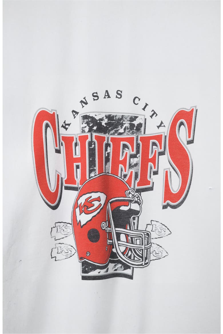 Kansas City Chiefs Conversion Graphic Sweatshirt, Alternate, color, WHITE