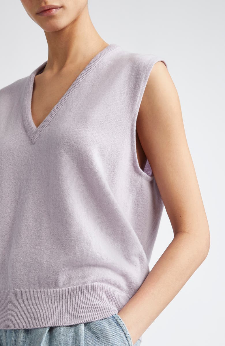 Maison Margiela Virgin Wool V-Neck Sweater Vest, Alternate, color, Lilac