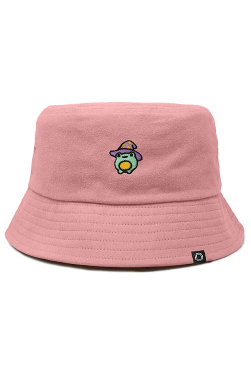 Dalix Sorcerer Frog Bucket Hat In Peach Melba