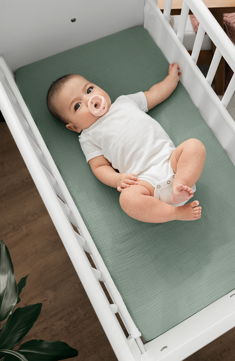 Comfy Cubs Muslin Fitted Bassinet Crib Sheet, Alternate, color, Fern