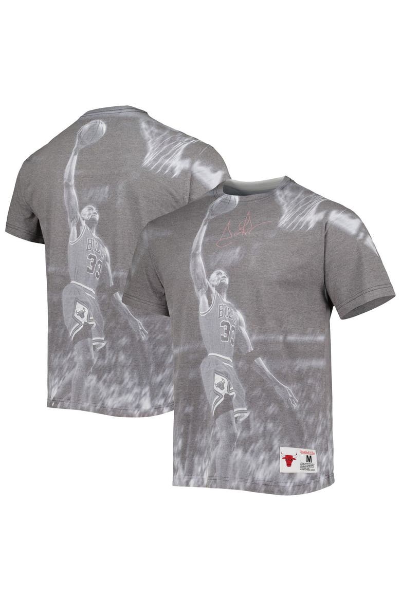 Men's Mitchell & Ness Scottie Pippen Heather Gray Chicago Bulls Above The Rim T-Shirt, Main, color, Gray