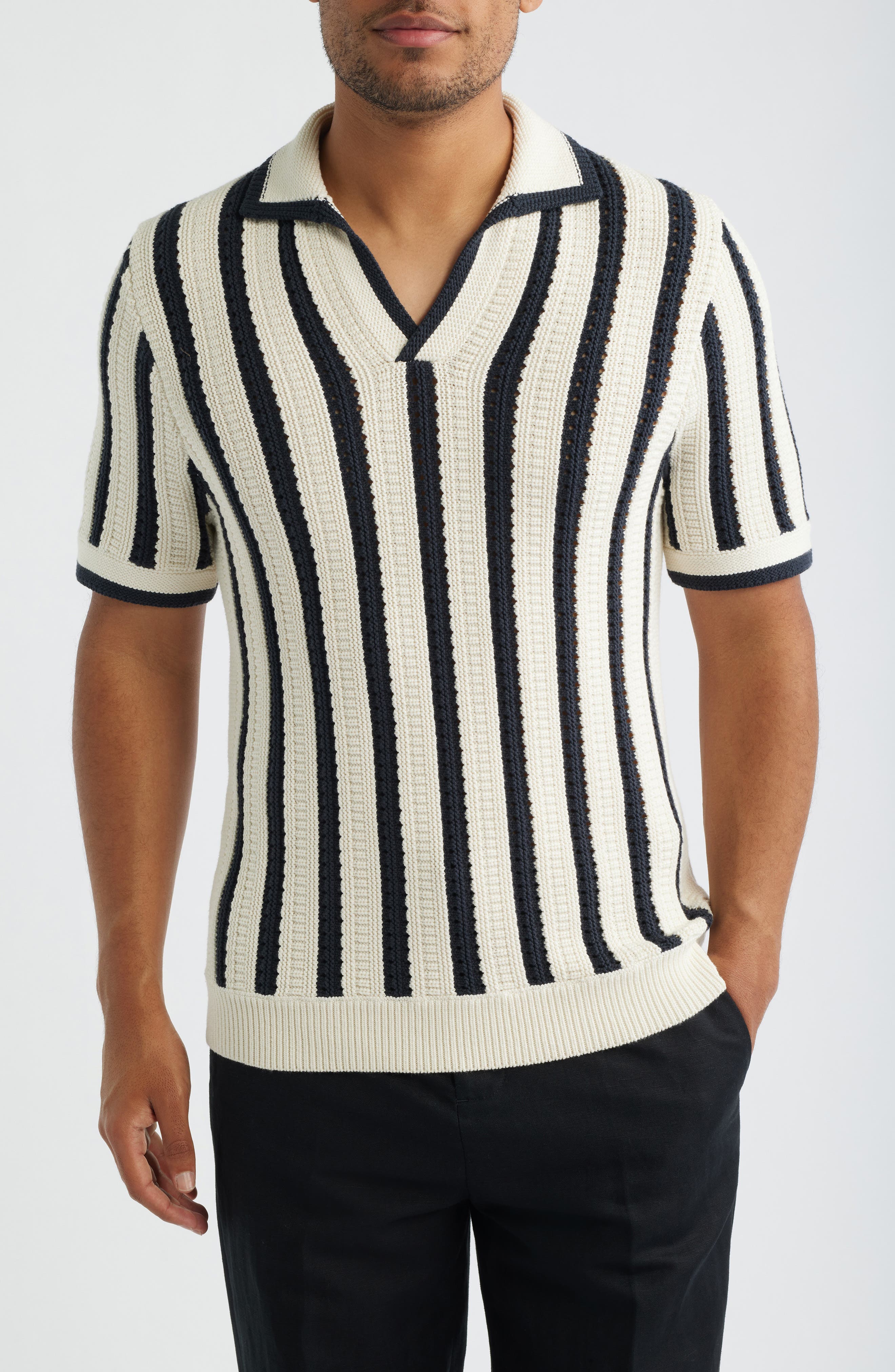 selected WHITE/ NAVY