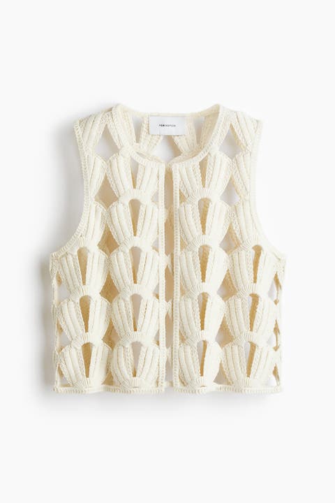 Crochet-look Waistcoat