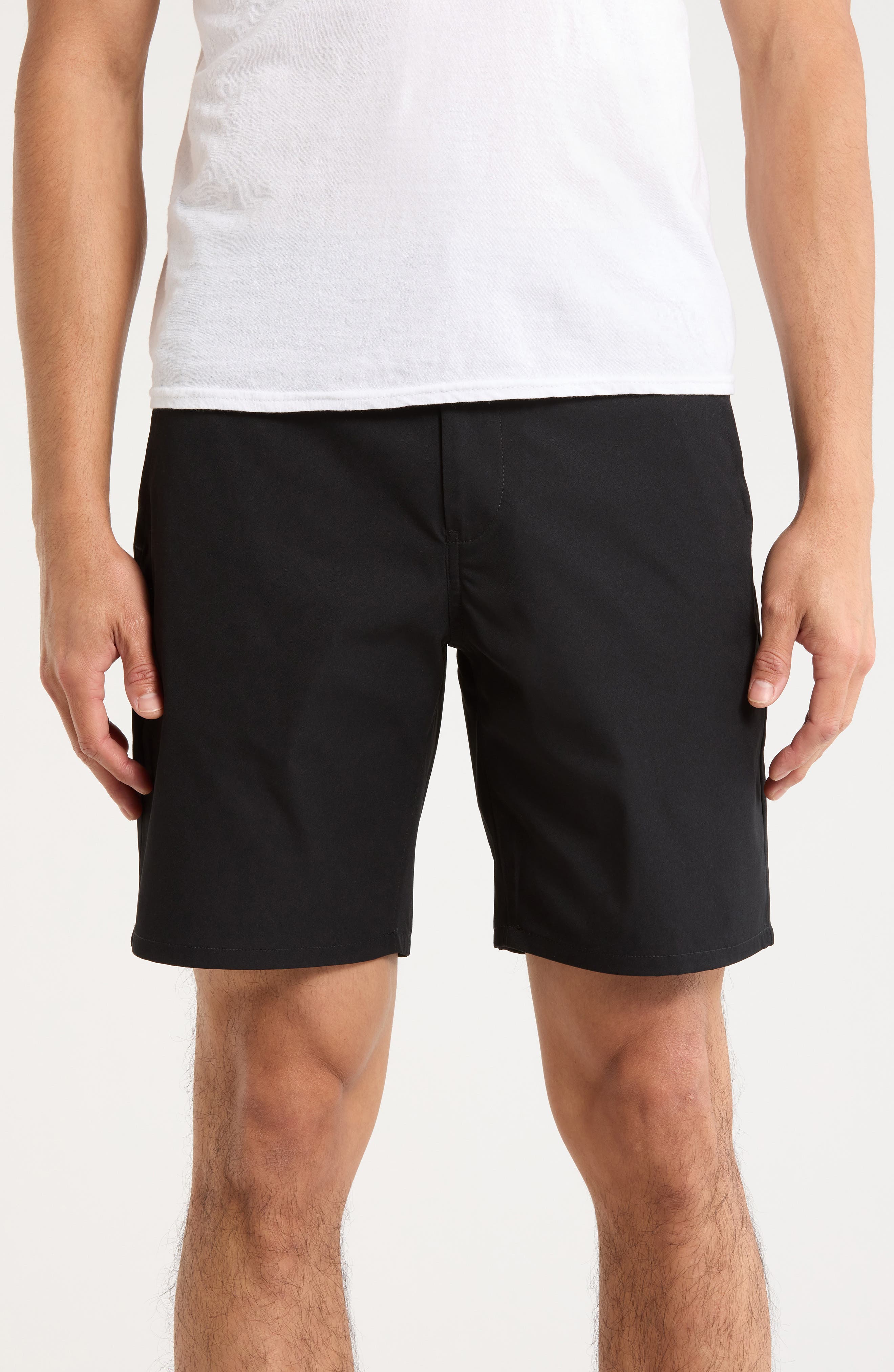 Z by Zella Strike 8-Inch Golf Shorts