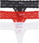 b.tempt'd by Wacoal Assorted 3-Pack Lace Kiss Thongs