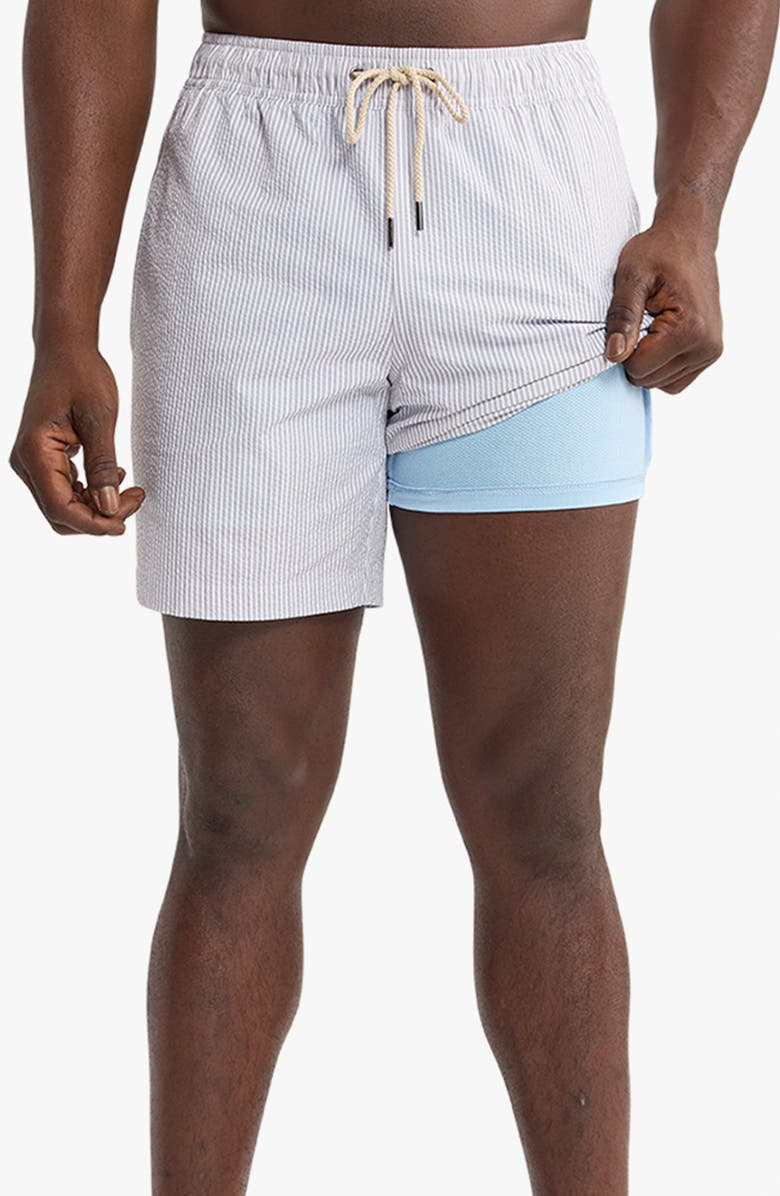 Fair Harbor The Bayberry Medallion Print Water Repellent Swim Trunks, Alternate, color, Grey Seersucker