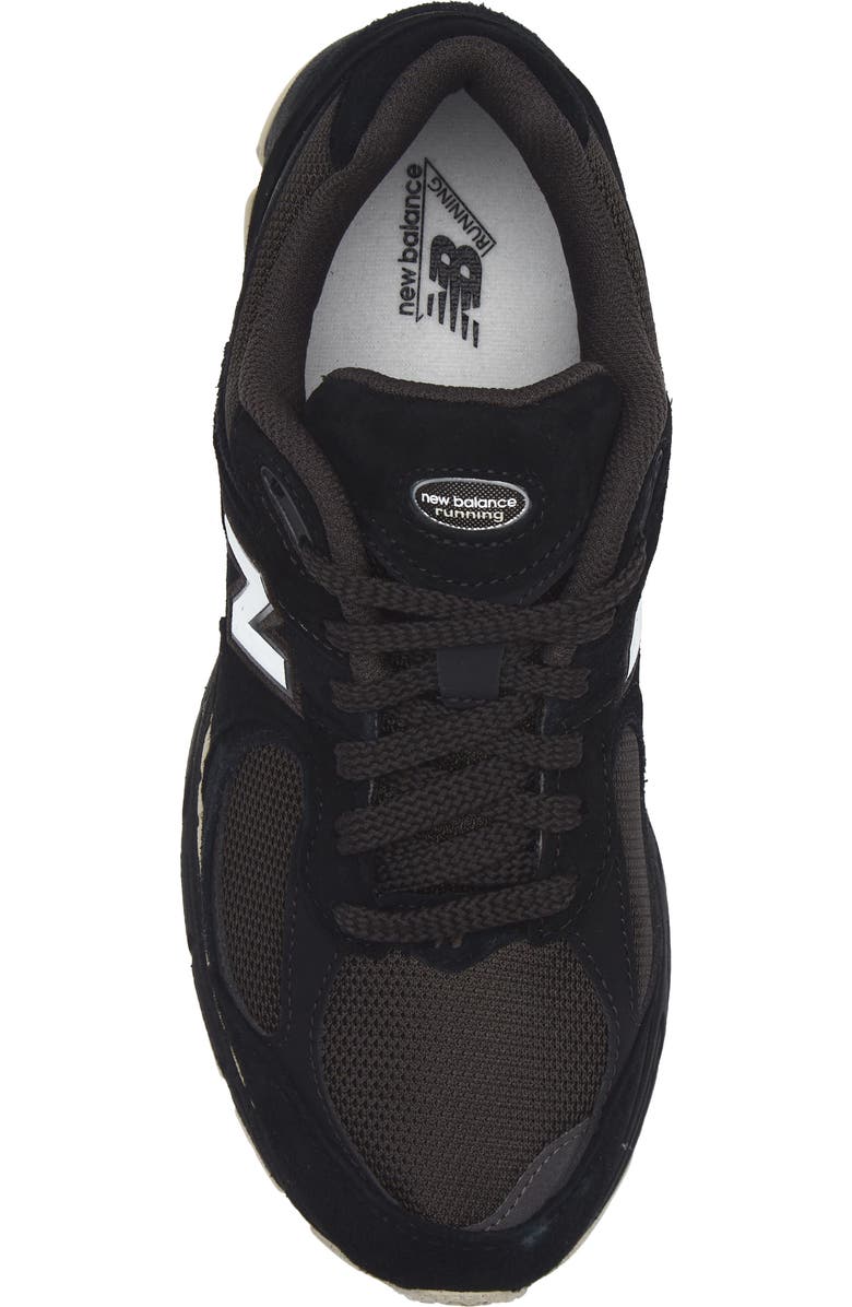 New Balance Gender Inclusive 2002R Sneaker, Alternate, color, Black/ Timberwolf
