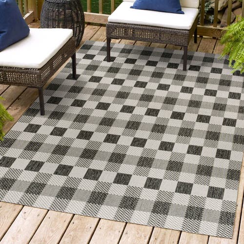 Jonathan Y Darcy Traditional Geometric Bold Gingham Indoor/outdoor Area Rug In Black/cream