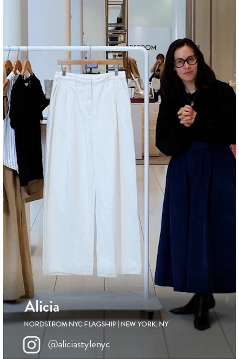 Greene St. Wide Leg Jeans video