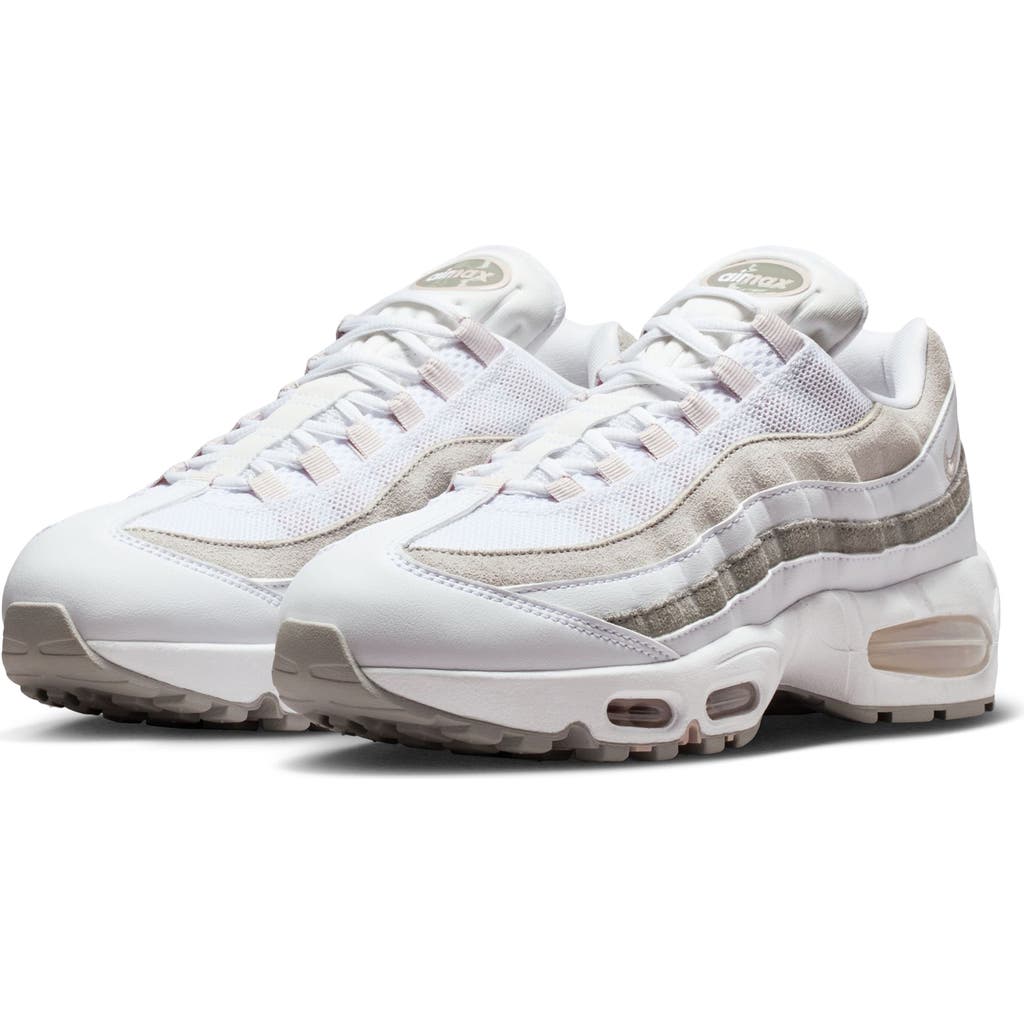 Nike Air Max 95 Sneaker In Neutral