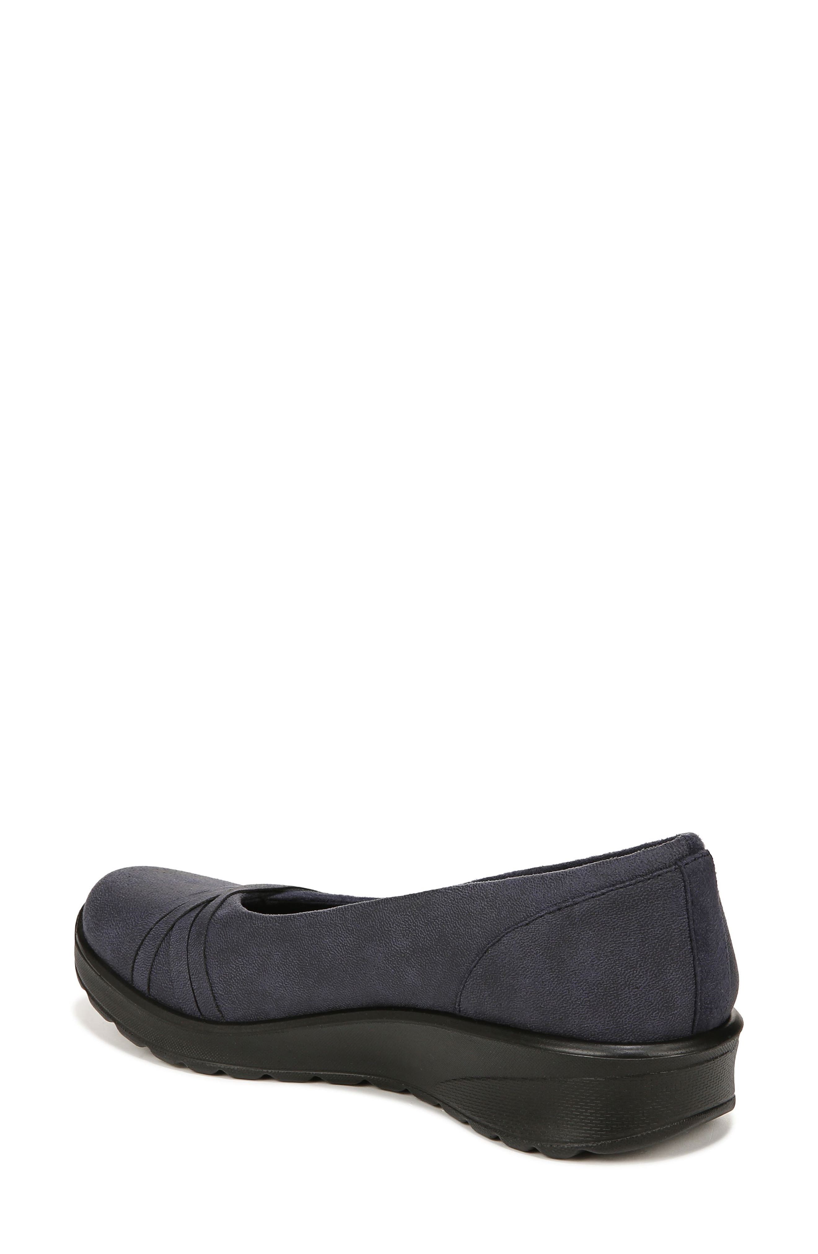 LifeStride Goody Slip-On Shoe - Wide Width Available, Alternate, color, Navy