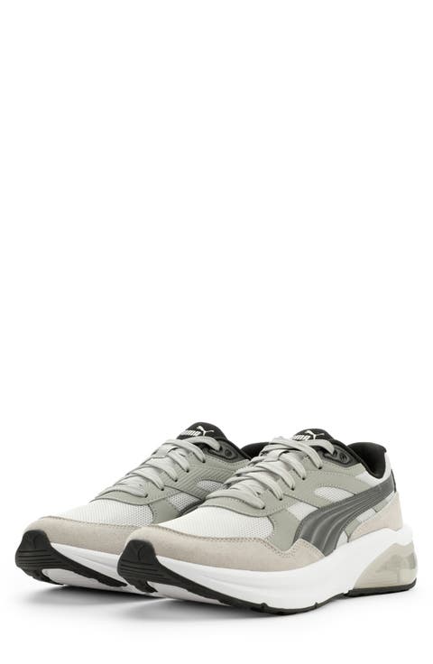 Seeker Retro Sneaker