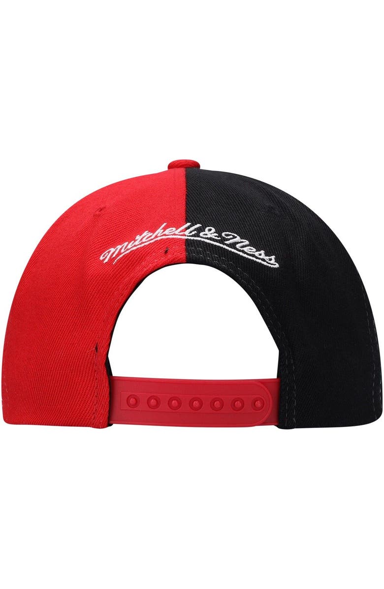 Mitchell & Ness Men's Mitchell & Ness Red Philadelphia 76ers Hardwood Classics Retroline Snapback Hat, Alternate, color, Red