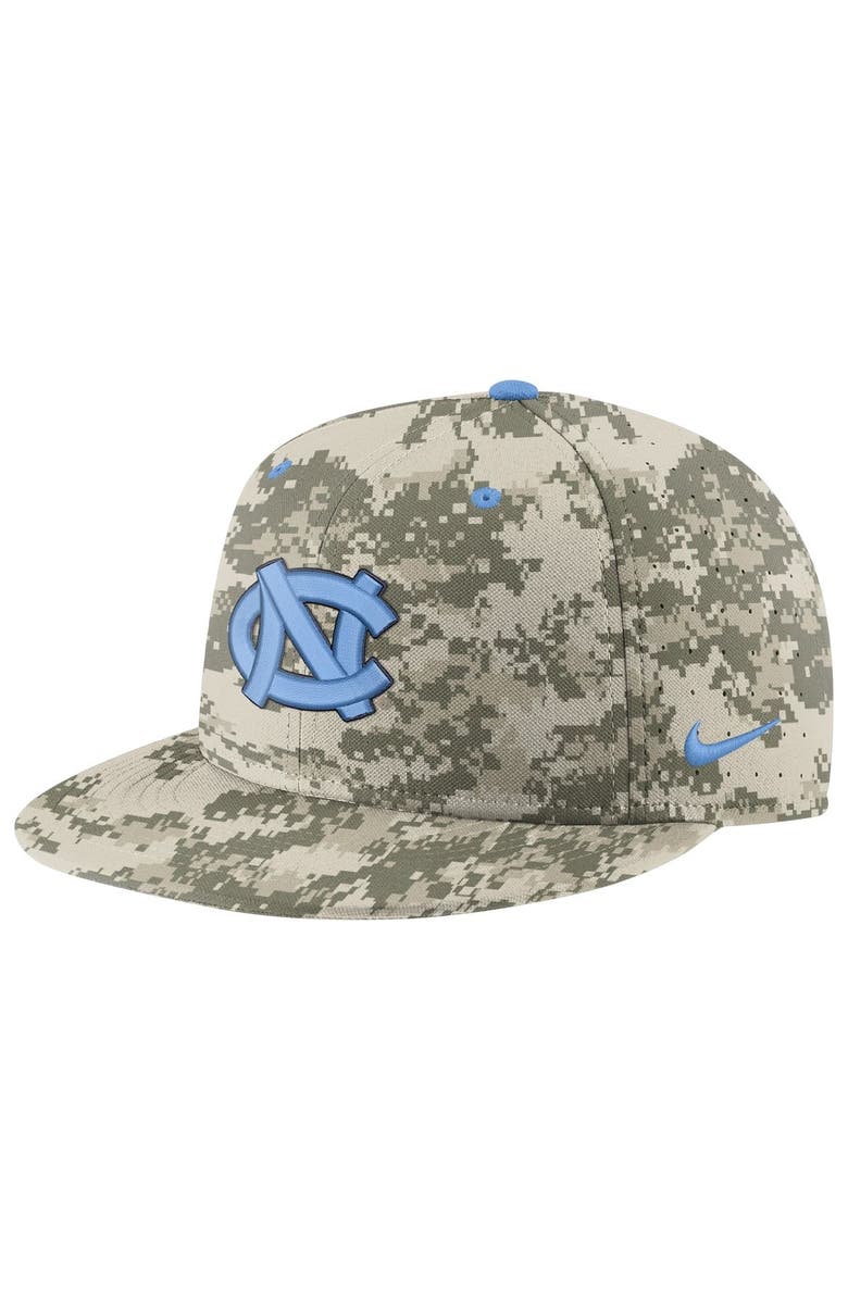 Nike Men's Nike Camo North Carolina Tar Heels Aero True Baseball Performance Fitted Hat, Alternate, color, 